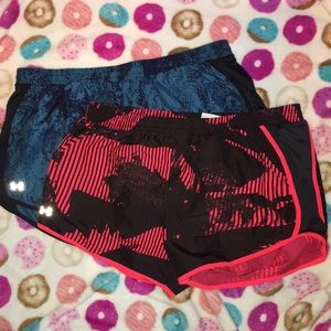 Lot of Under Armour heat gear shorts size XL